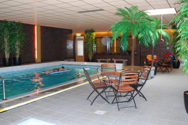 Zwembad Hotel Waddenweelde in Pieterburen